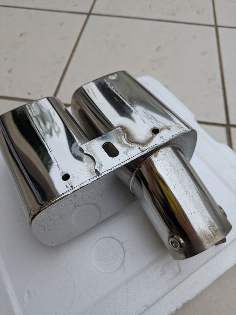 モデリスタ　マフラーカッター　アルファード30 ヴェルファイア30