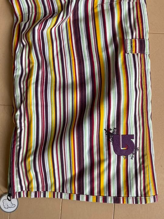 新品BURTON スノーボード　ウェア　パンツ　カラフル　ストライプ柄　バートン