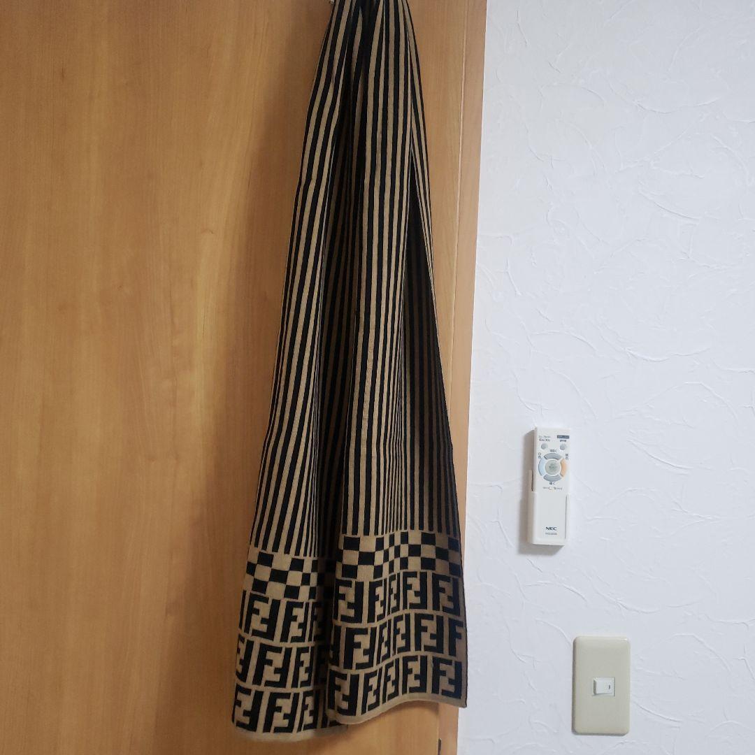 フェンディ FENDI マフラー