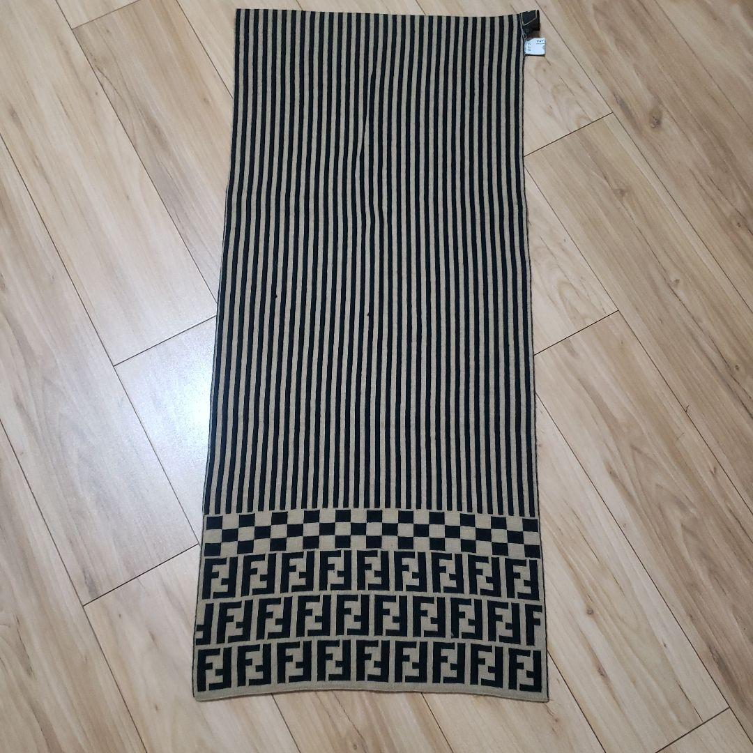 フェンディ FENDI マフラー