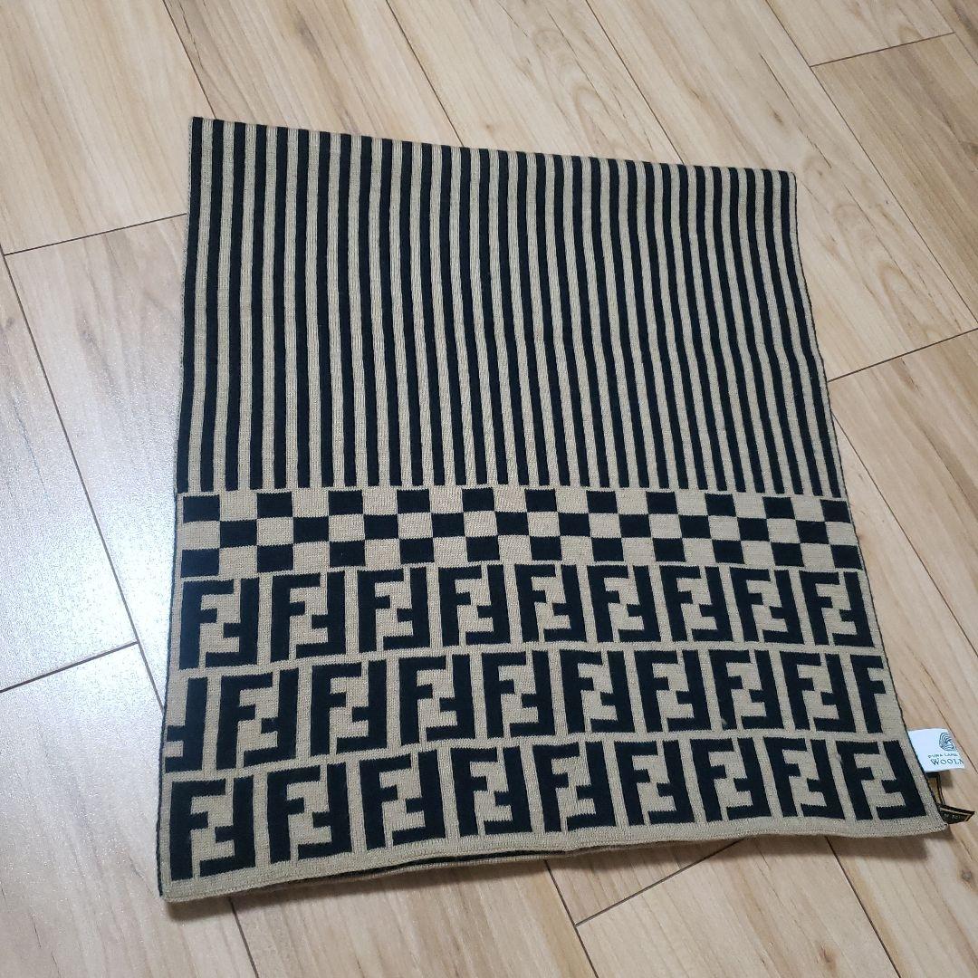 フェンディ FENDI マフラー