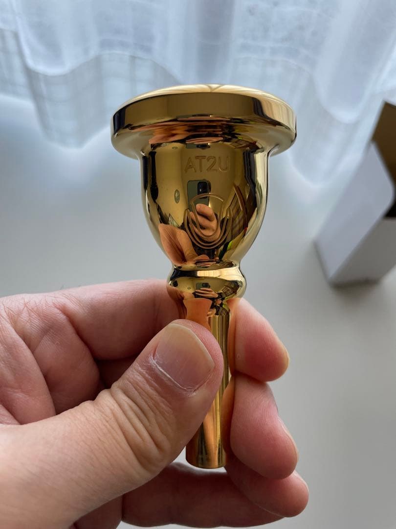 デニス・ウィック　チューバ用マウスピース“ＵＬＴＲＡ”　金メッキ仕上　AT2U