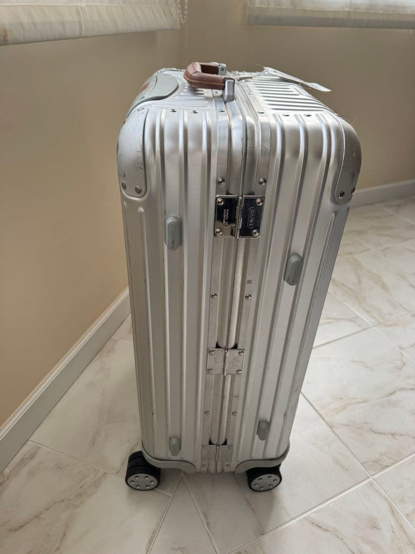 リモワ ルフトハンザ ボーイング 747-8 64L