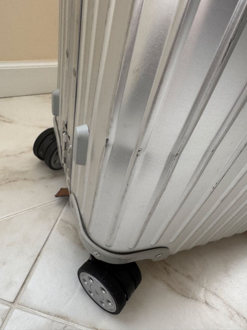 リモワ ルフトハンザ ボーイング 747-8 64L