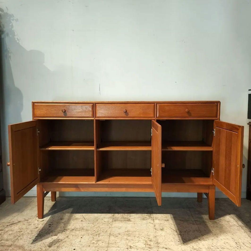 M♦10月SALE 北欧ヴィンテージ 　チーク無垢 　オイル仕上げ　サイドボード