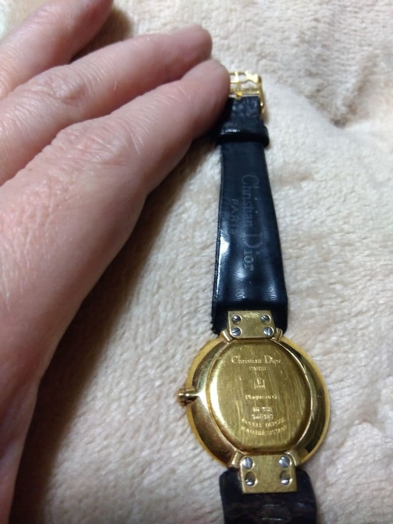 クリスチャンディオール　ブラックムーン