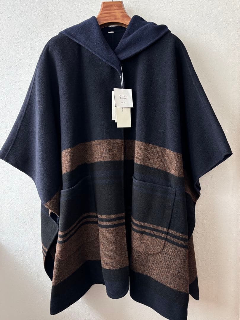 《新品タグ付き》ミラオーウェン フード付きポンチョ接結コート