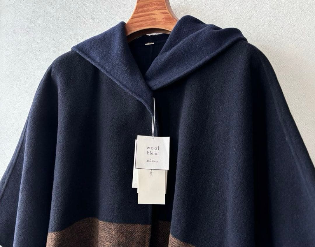 《新品タグ付き》ミラオーウェン フード付きポンチョ接結コート