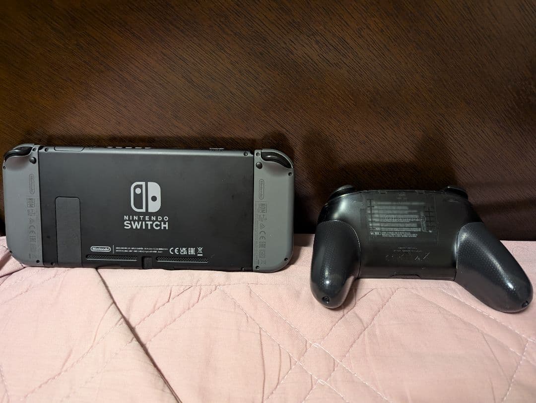 Nintendo Switch本体+プロコントローラーセット