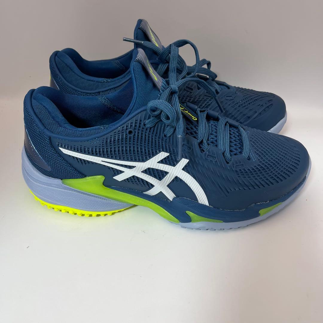 ハンバーガー大好きアシックステニスシューズ COURT FF3 OC