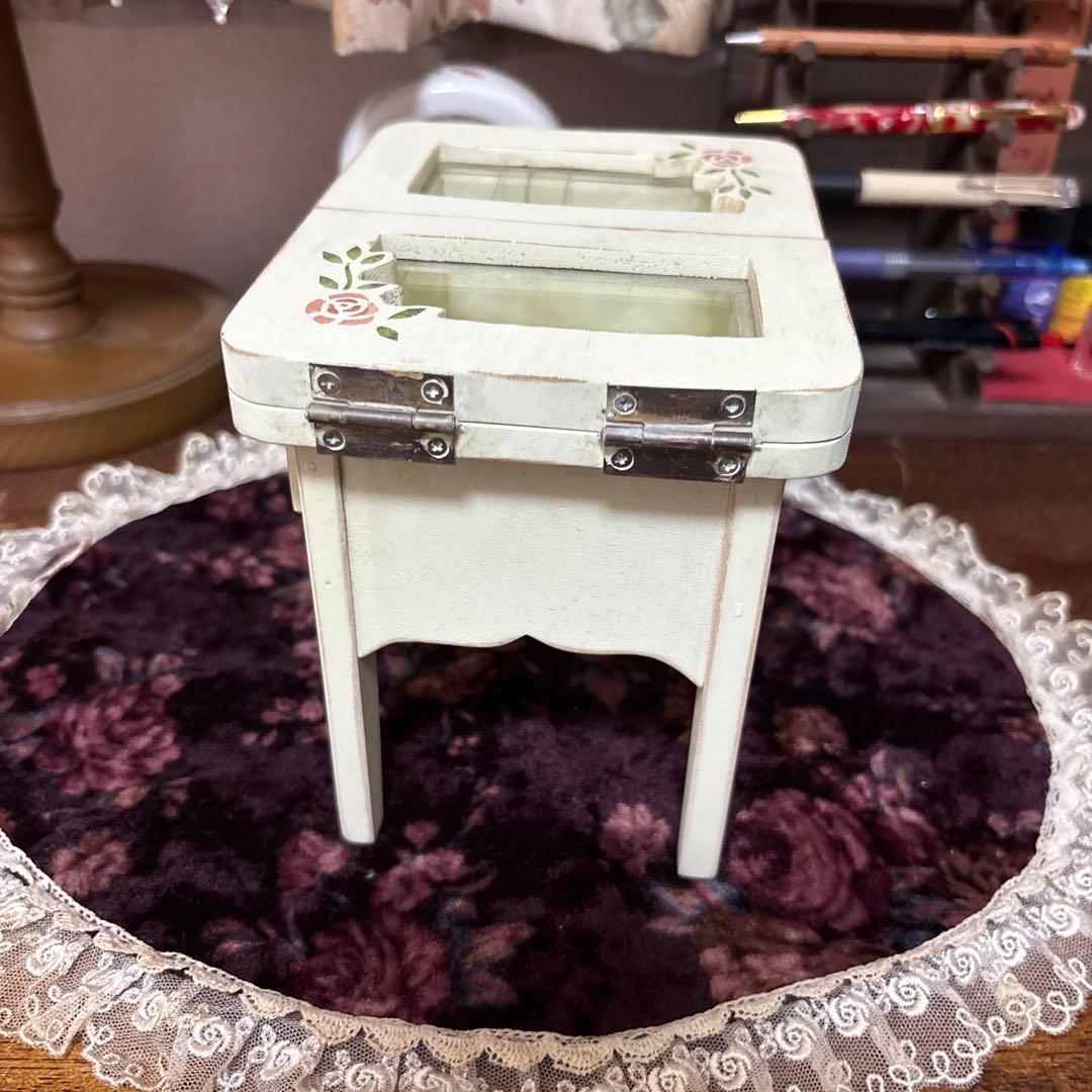 ステンシルマニーローズ ミニチュア家具 マニーポストカードプレゼント