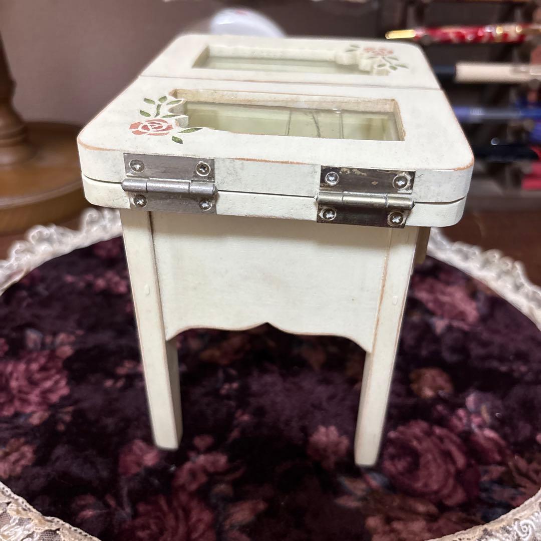 ステンシルマニーローズ ミニチュア家具 マニーポストカードプレゼント