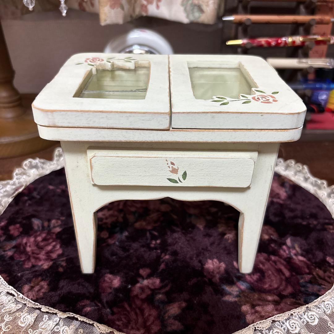 ステンシルマニーローズ ミニチュア家具 マニーポストカードプレゼント