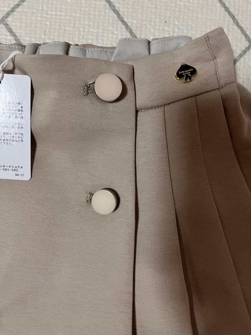 ベージュ プリーツスカート ケイトスペード 150 スカート スカパン タグ付き