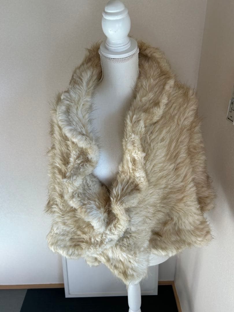 ビーバー　リアルファー　ケープ　ポンチョ　ホワイトゴールド