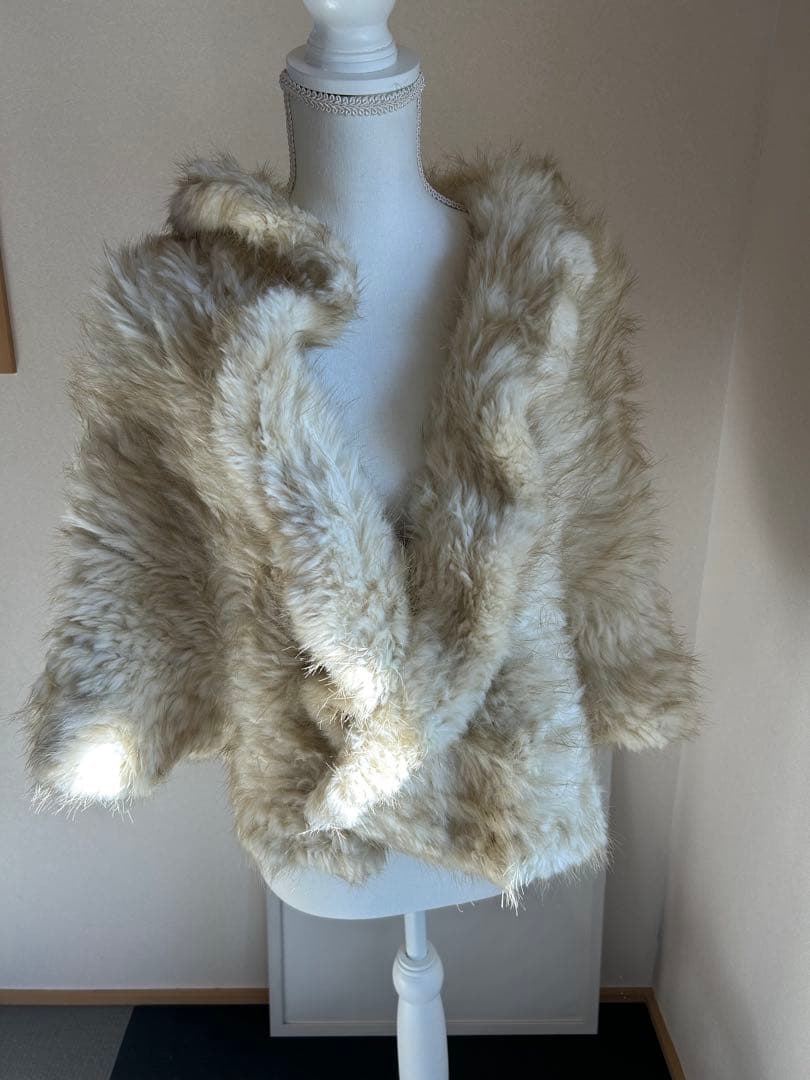 ビーバー　リアルファー　ケープ　ポンチョ　ホワイトゴールド