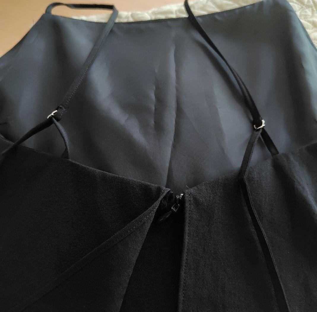 グリーンレーベルリラクシング　ドライタッチオールインワン　ブラック　F