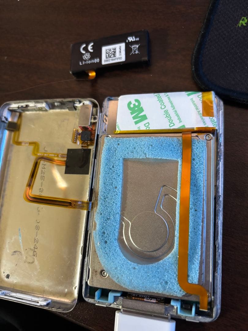 バッテリー新品 Apple iPod classic 160GB シルバー