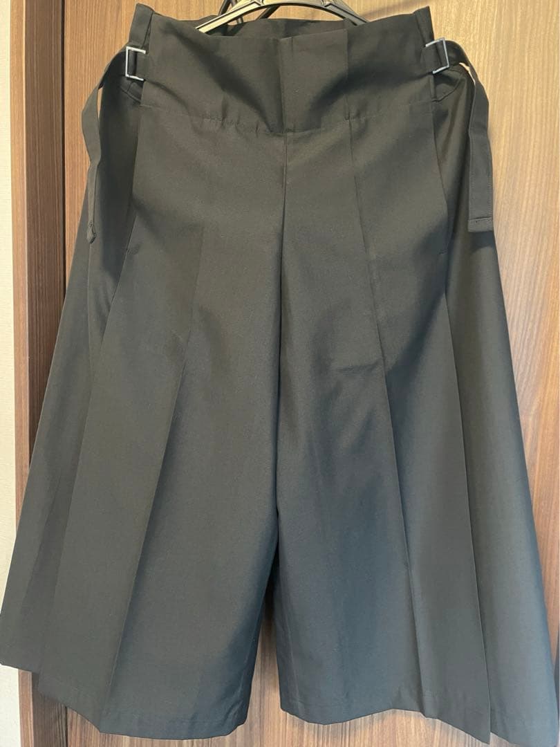 パンツ ISSEY MIYAKE me