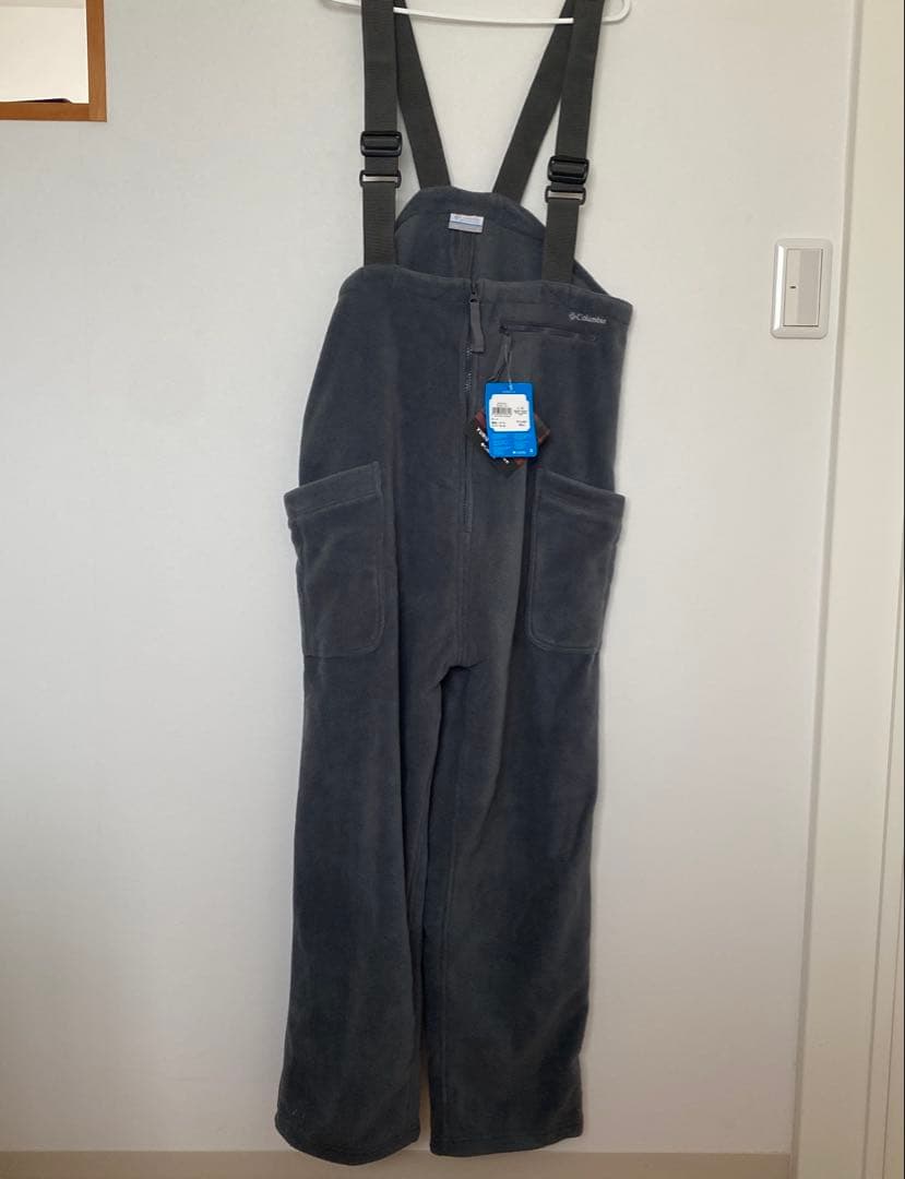 最終値下げ！新品タグ付き　Colombia✖︎YURIE フリースサロペット