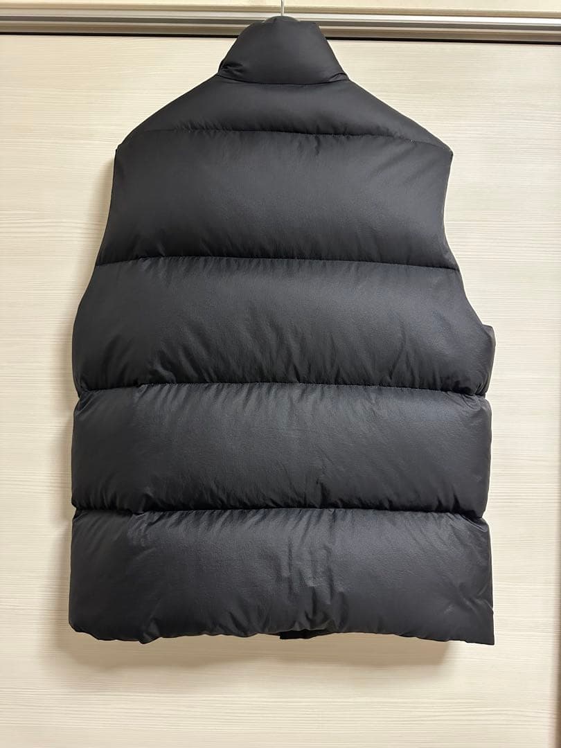 comoli コモリ　ダウン　ベスト　サイズ1 新品未使用