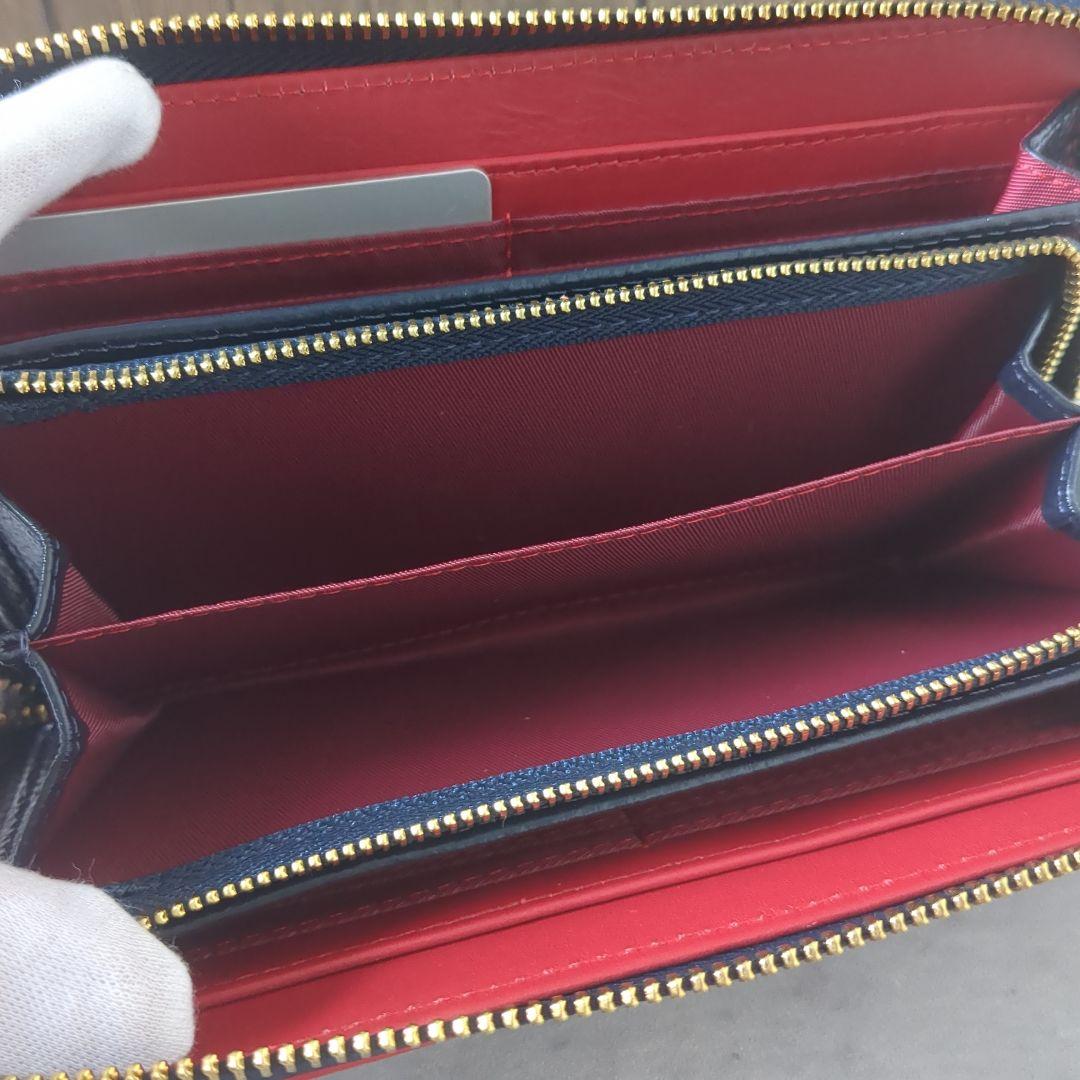 【新品】ヴィヴィアンウエストウッド　長財布　55VV339