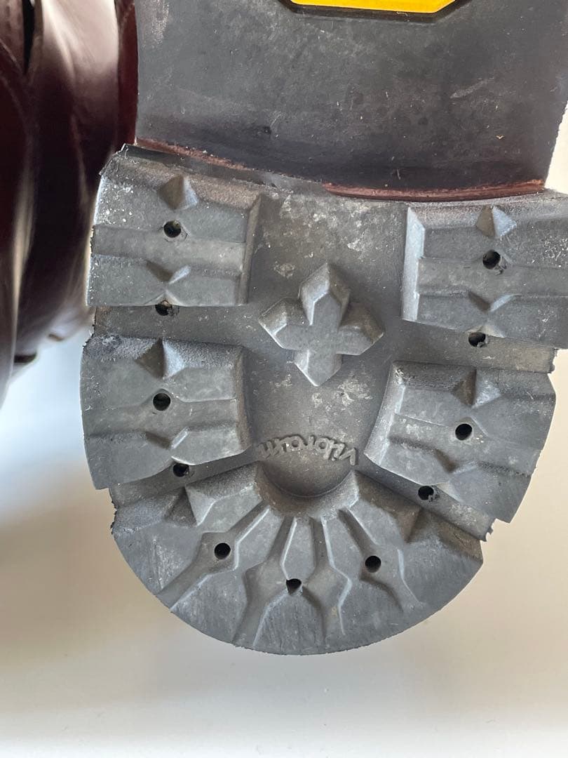 バックボーン　ブラウン ショートエンジニアブーツ　ビブラム