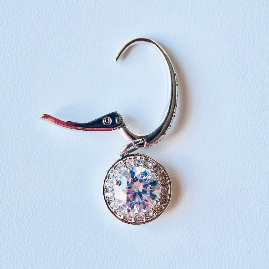 【極美品】スワロフスキー Angelic ラウンドカット ドロップピアス