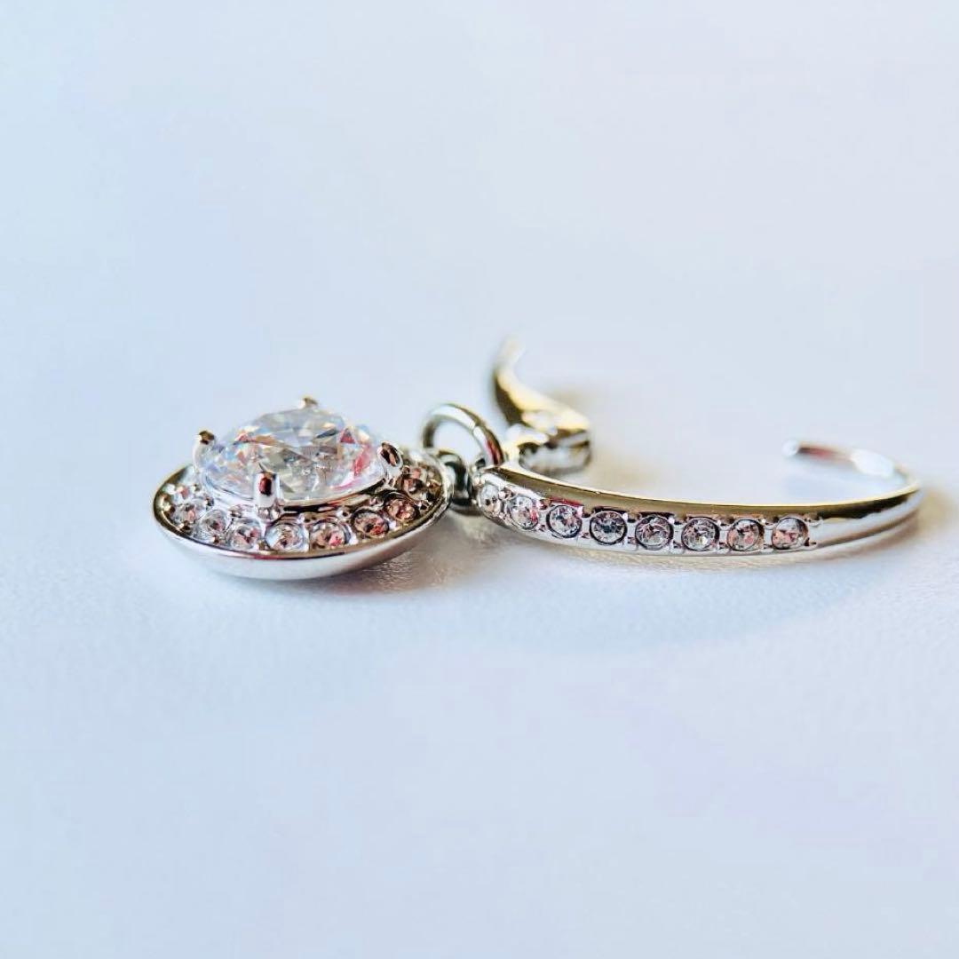 【極美品】スワロフスキー Angelic ラウンドカット ドロップピアス