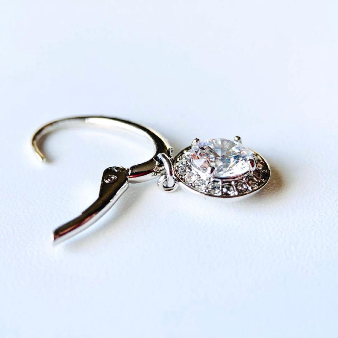 【極美品】スワロフスキー Angelic ラウンドカット ドロップピアス