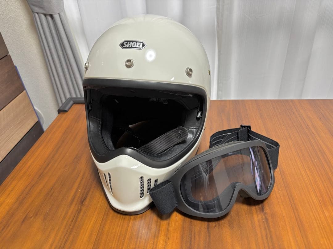 【最終値下げ】SHOEI EX-ZERO ヘルメット& SWANS ゴーグル