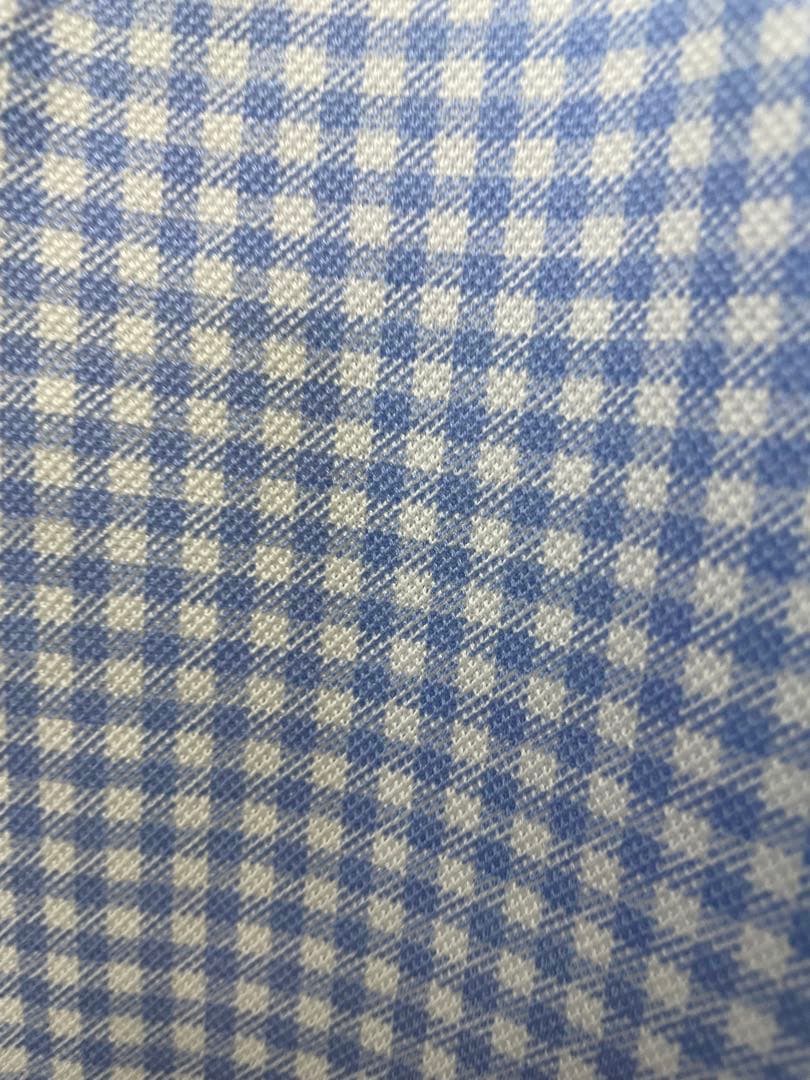PRADA 青と白のチェック ポロシャツ