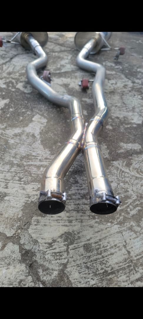  335I e90 アーキュレー　ステンレス　マフラー4本出しデフューザー