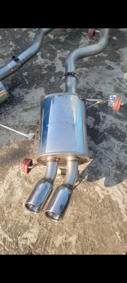  335I e90 アーキュレー　ステンレス　マフラー4本出しデフューザー