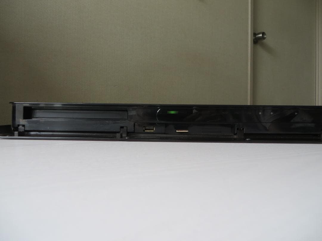 東芝ブルーレイレコーダー DBR-W507　２番組　500GB　２０１7年製