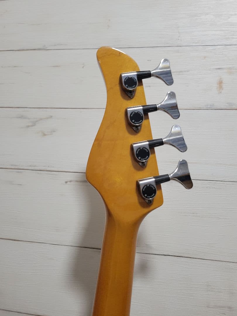 FERNANDES FRB-60 REVOLVER BASSベース ミディアム