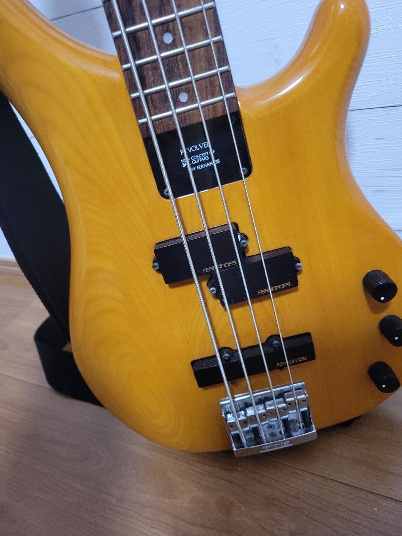 FERNANDES FRB-60 REVOLVER BASSベース ミディアム
