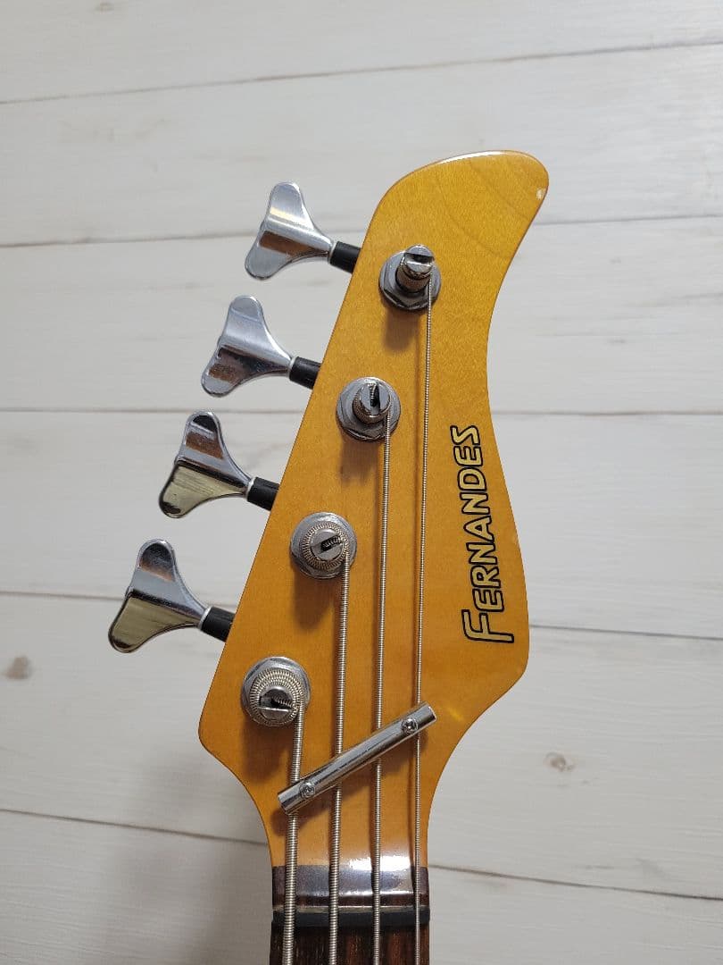 FERNANDES FRB-60 REVOLVER BASSベース ミディアム