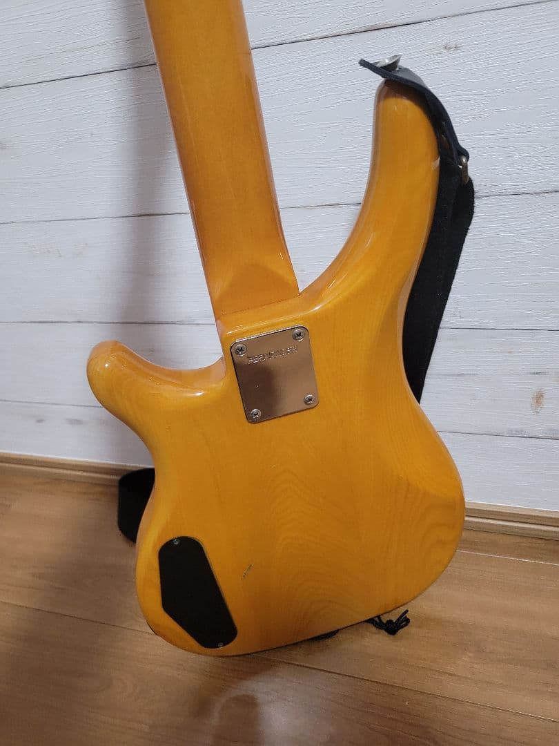 FERNANDES FRB-60 REVOLVER BASSベース ミディアム