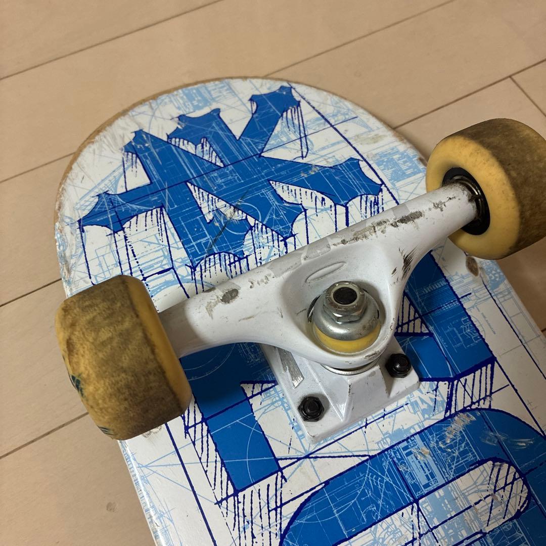 スケートボードコンプリート ZOO YORK × THUNDER 本格パーツ使用