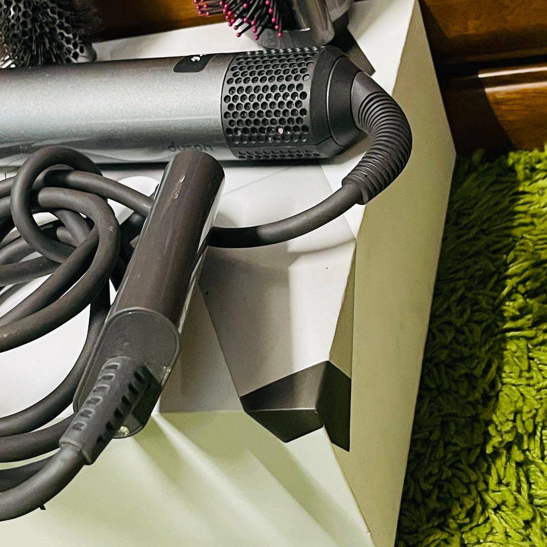 dyson Airwrap マルチスタイラー HS05 電源確認済み