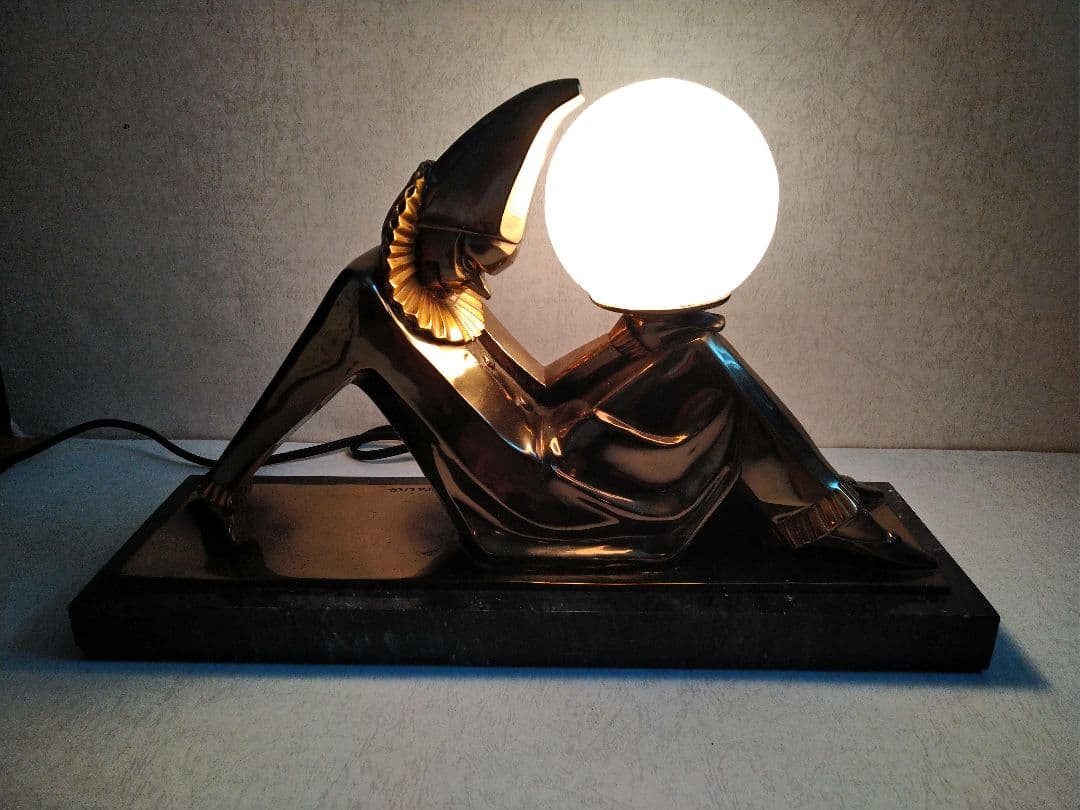 ア−ルデコのピエロランプ 　アンティーク・レプリカ