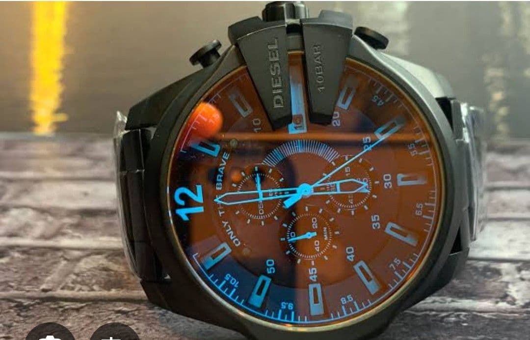 外箱キズあり DIESEL　DZ4318 未使用新品☆腕時計　ディーゼル