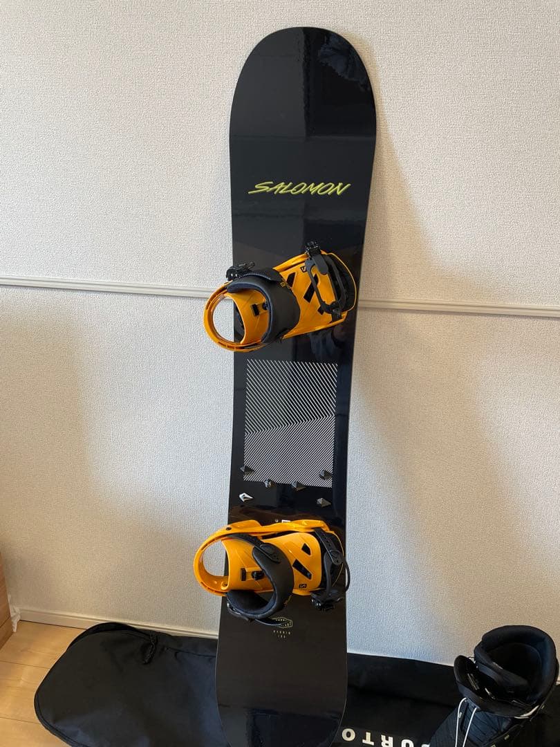 (破格)SALOMON スノーボード バインディングブーツ19日午前以降発送22