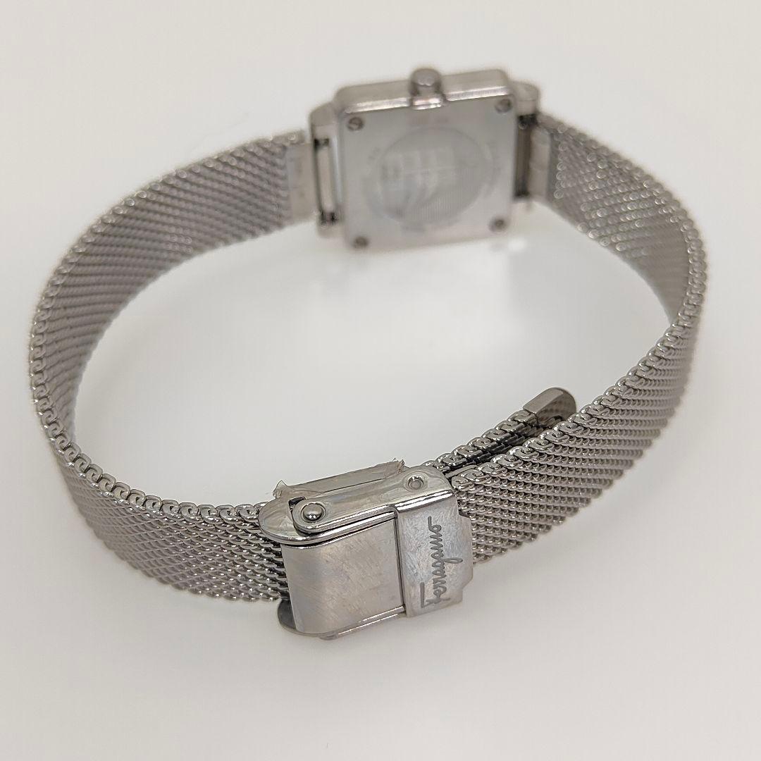 フェラガモ Salvatore Ferragamo スクエア 腕時計