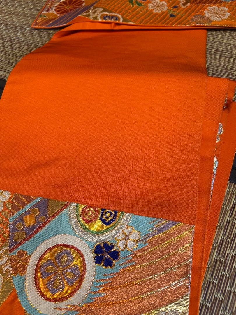 環美術織物　秀麗糸巻文　袋帯