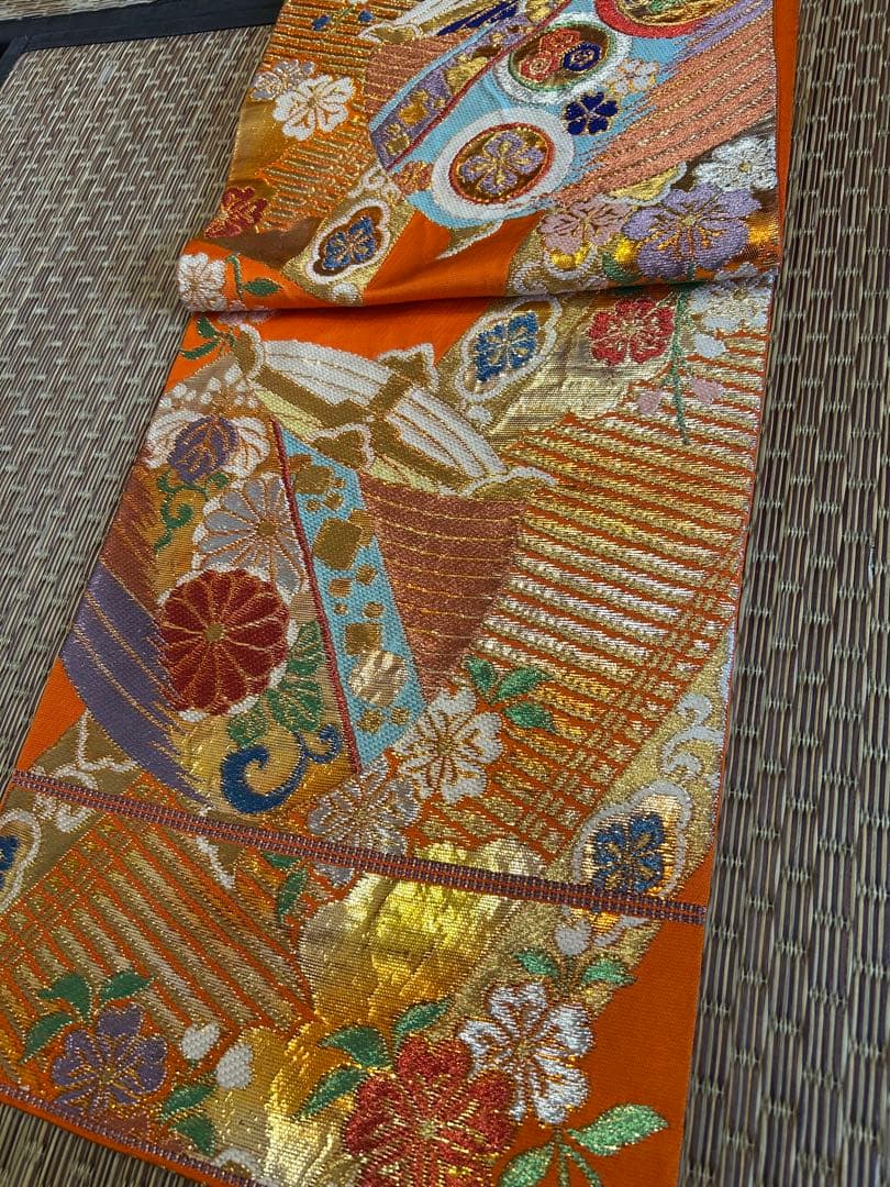 環美術織物　秀麗糸巻文　袋帯