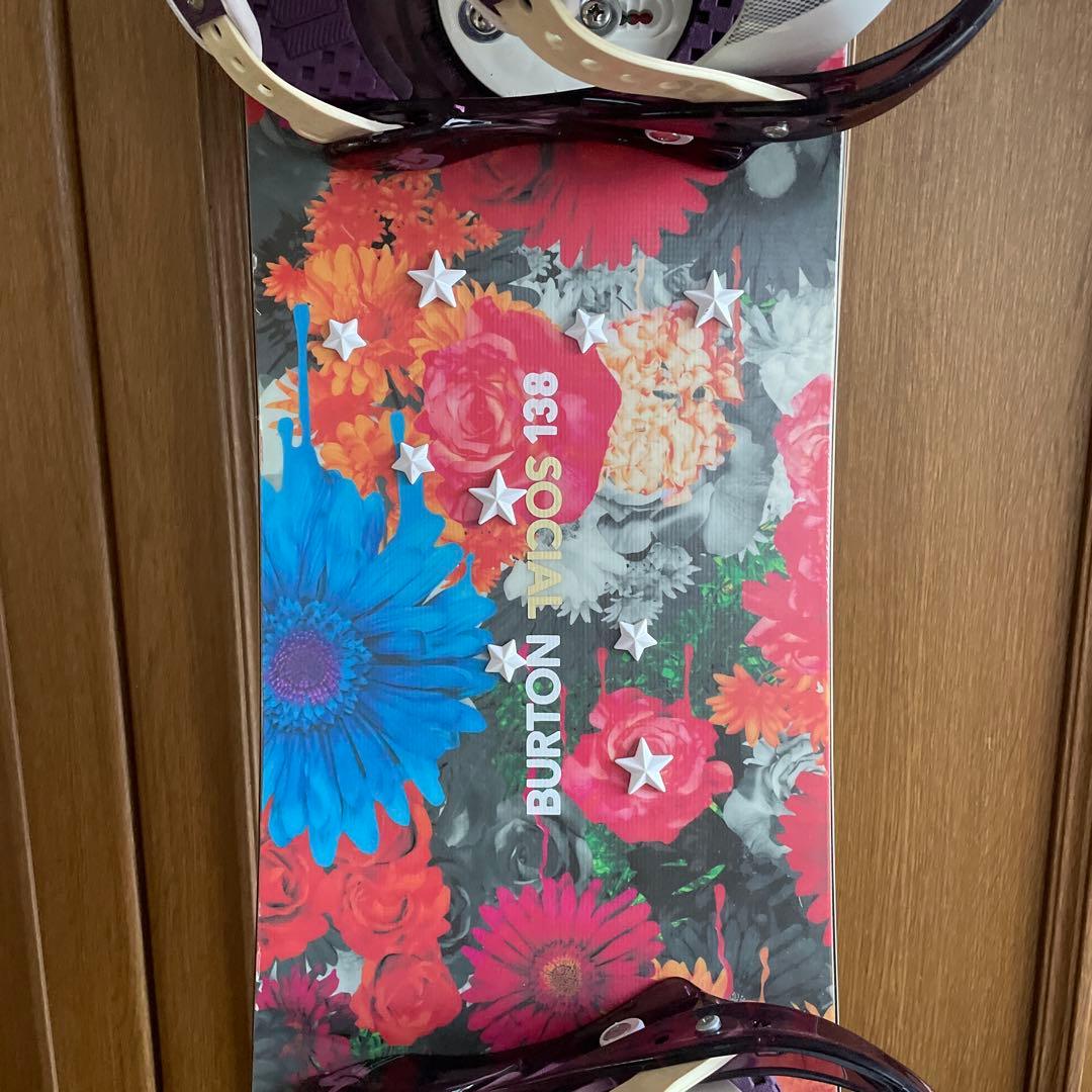 M*o様 BURTON SOCIALスノーボード、ビンディング