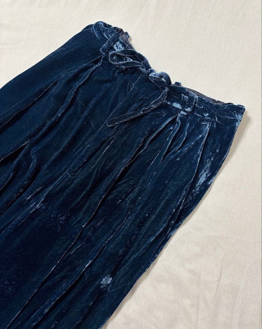 早い者勝ち　ZARA STUDIO ベルベット セットアップ 上下 シルク M