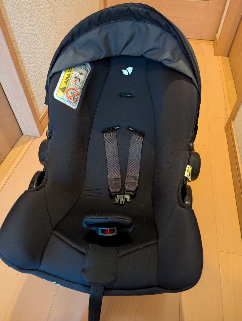 Joie チャイルドシートisnug+i-base2点セット